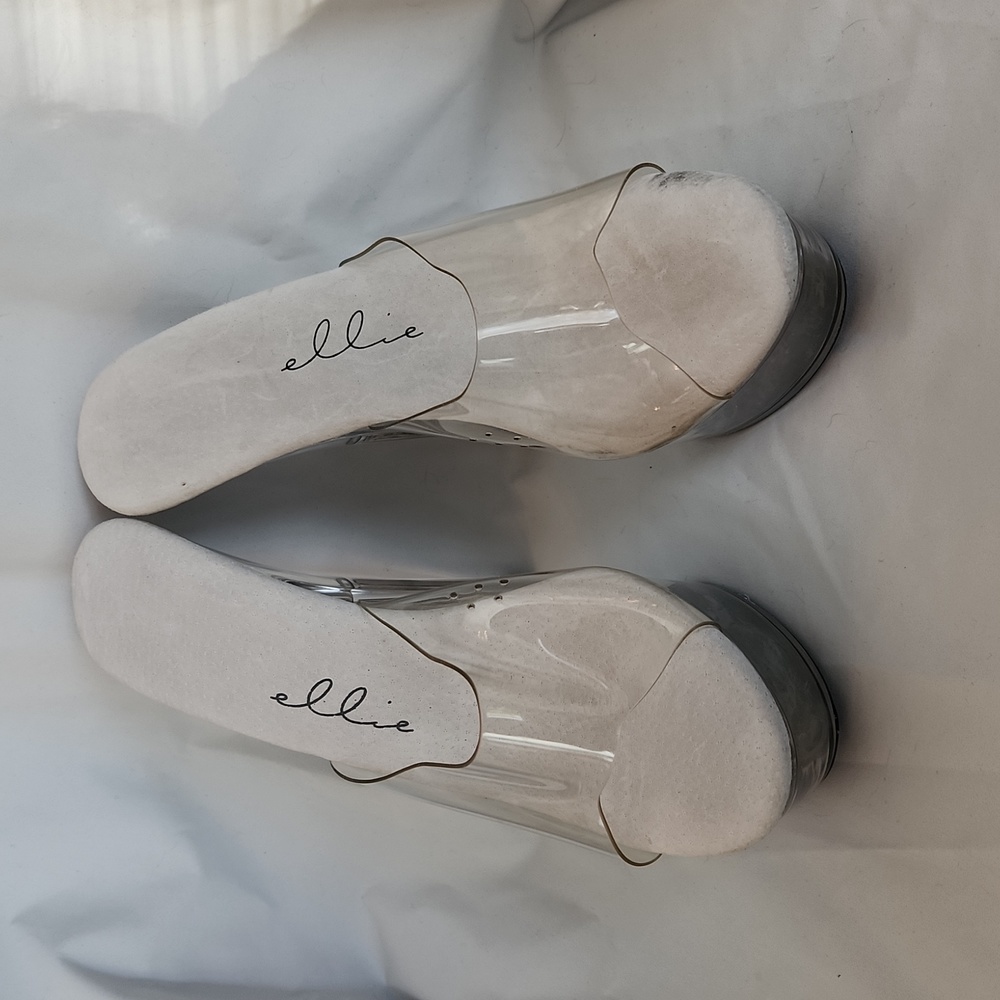 Excellent Condition, Hardly Worn ellie Women's Peep Toe High Heeled Slide